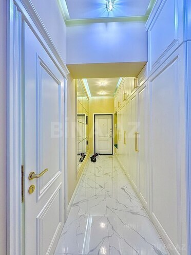 3 otaqlı yeni tikili - Qara Qarayev m. - 142 m² (18)