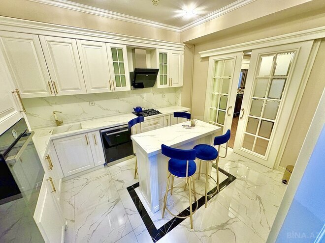 3 otaqlı yeni tikili - Qara Qarayev m. - 142 m² (13)