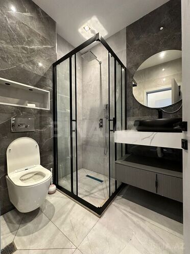4 otaqlı həyət evi/bağ evi - Şüvəlan q. - 360 m² (13)