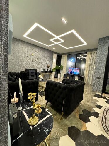 5 otaqlı həyət evi/bağ evi - Novxanı q. - 250 m² (9)
