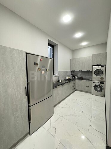 Satılır 8 otaqlı həyət evi/bağ evi 700 m², Səbail r., photo 23 from 32