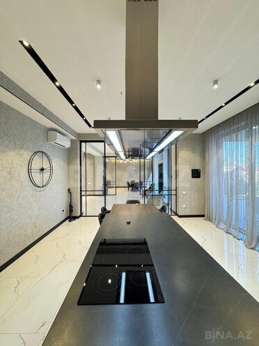 Satılır 8 otaqlı həyət evi/bağ evi 700 m², Səbail r., photo 18 from 32