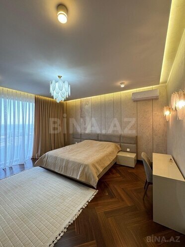 Satılır 8 otaqlı həyət evi/bağ evi 700 m², Səbail r., photo 15 from 32