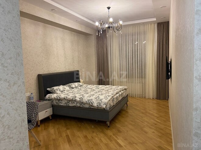 3 otaqlı yeni tikili - 8 Noyabr m. - 140 m² (15)
