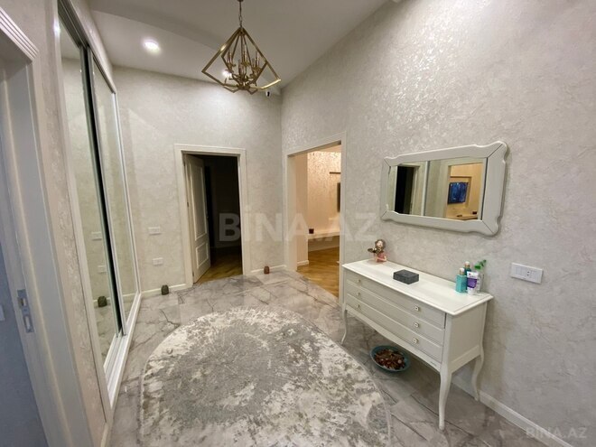 3 otaqlı yeni tikili - 8 Noyabr m. - 140 m² (12)