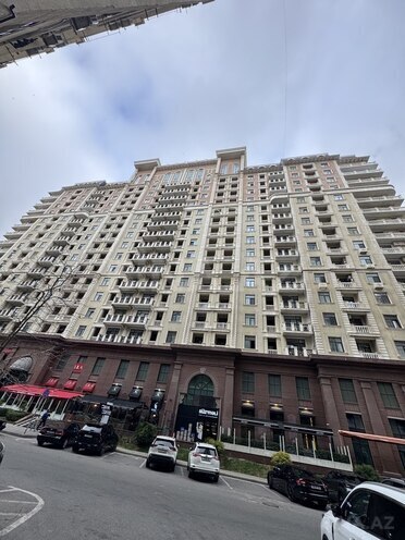3 otaqlı yeni tikili - Elmlər Akademiyası m. - 155.3 m² (2)