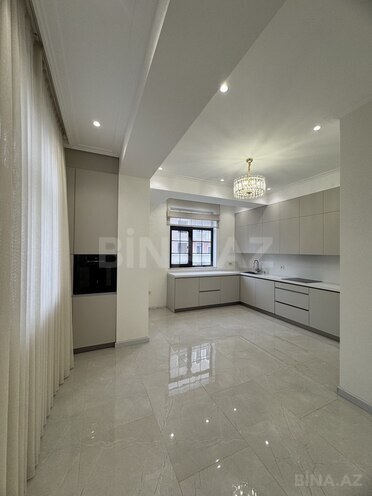 3 otaqlı yeni tikili - Elmlər Akademiyası m. - 155.3 m² (3)