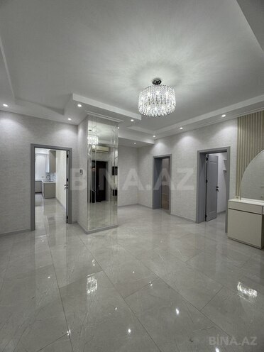 3 otaqlı yeni tikili - Elmlər Akademiyası m. - 155.3 m² (1)