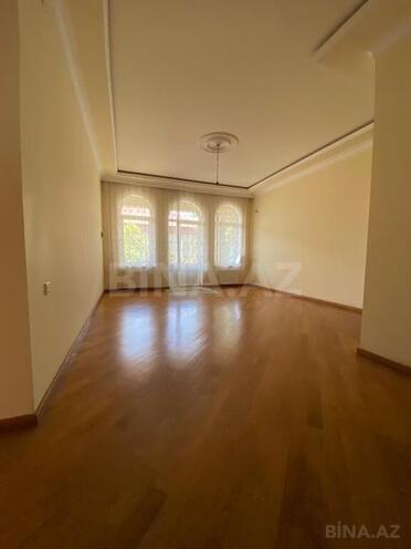 Satılır 8 otaqlı həyət evi/bağ evi 400 m², Nizami r., photo 12 from 26