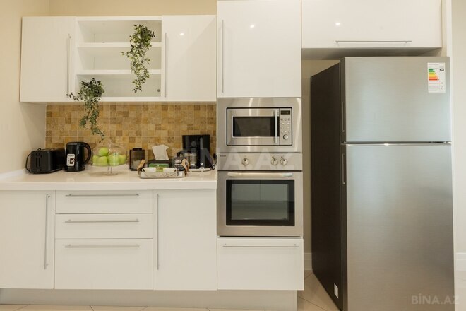 3 otaqlı yeni tikili - Şah İsmayıl Xətai m. - 160 m² (1)