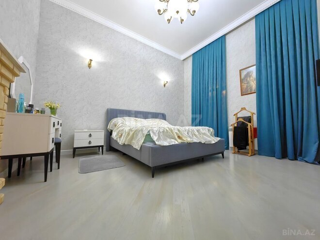 Продаётся 4-комн. вторичка 185 м², м. Ичеришехер, photo 13 from 31