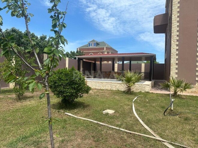 5 otaqlı həyət evi/bağ evi - Şağan q. - 400 m² (10)