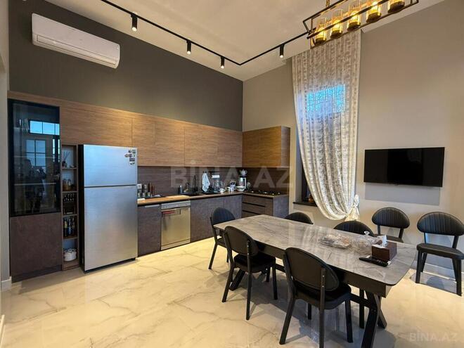 6 otaqlı həyət evi/bağ evi - Mərdəkan q. - 300 m² (13)