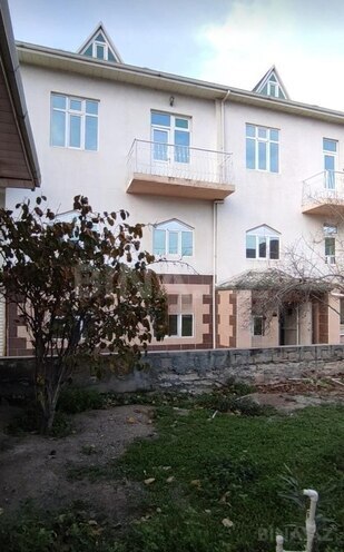12 otaqlı həyət evi/bağ evi - Hövsan q. - 347 m² (1)
