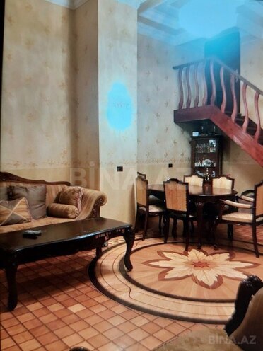 3 otaqlı köhnə tikili - Bayıl q. - 68 m² (8)