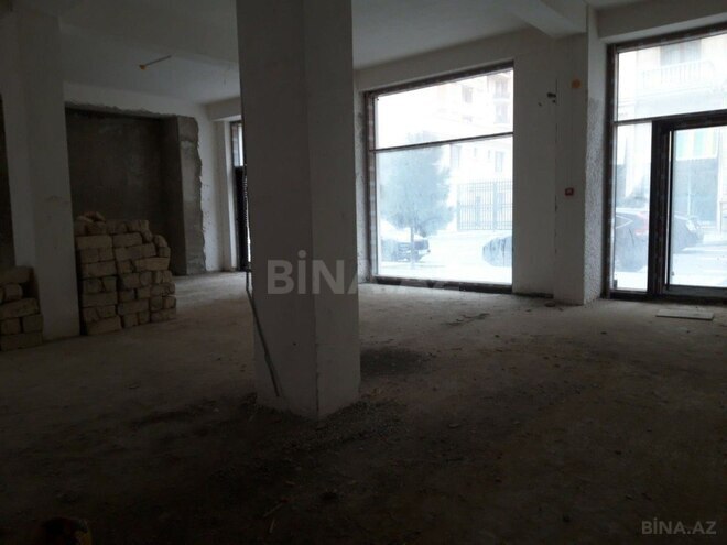 Obyekt - Ağ şəhər q. - 240 m² (3)