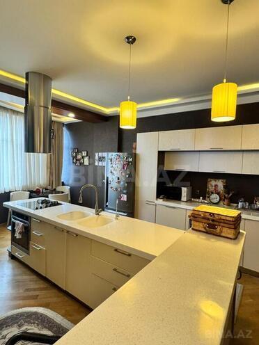 4-комн. новостройка - м. 28 мая - 220 м² (11)