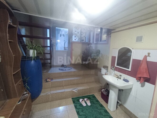 6 otaqlı həyət evi/bağ evi - Zabrat q. - 110 m² (23)