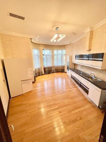 10 otaqlı həyət evi/bağ evi - Sulutəpə q. - 1200 m² (16)