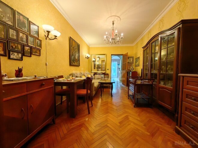 Satılır 2 otaqlı köhnə tikili 62 m², İçəri Şəhər m., photo 19 from 26