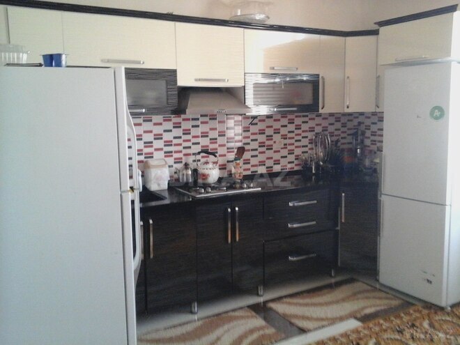5 otaqlı həyət evi/bağ evi - Novxanı q. - 220 m² (11)