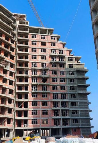 Продаётся 4-комн. новостройка 195 м², photo 1 from 12