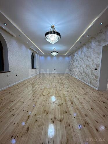 6 otaqlı həyət evi/bağ evi - Saray q. - 300 m² (28)