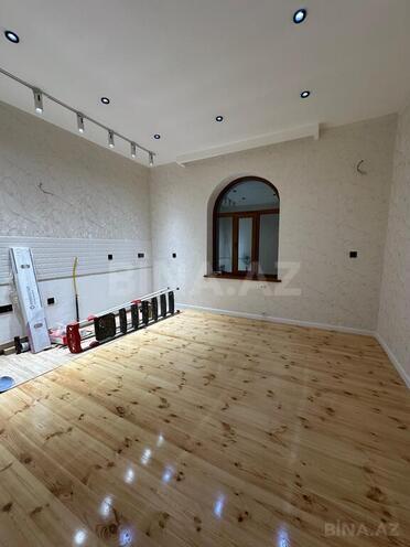 6 otaqlı həyət evi/bağ evi - Saray q. - 300 m² (15)