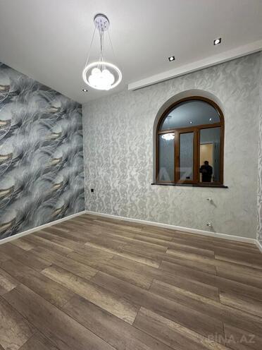 6 otaqlı həyət evi/bağ evi - Saray q. - 300 m² (23)