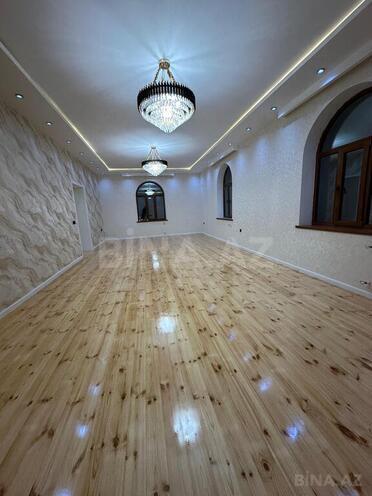 6 otaqlı həyət evi/bağ evi - Saray q. - 300 m² (26)
