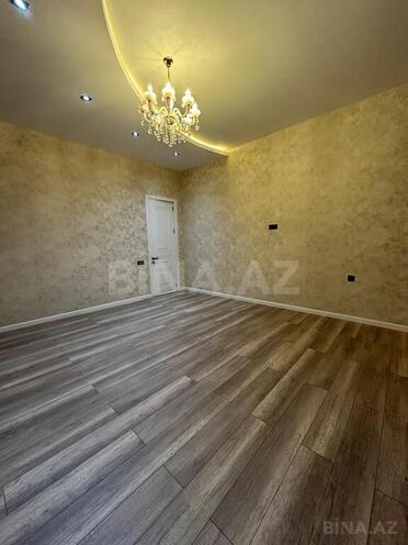6 otaqlı həyət evi/bağ evi - Saray q. - 300 m² (27)