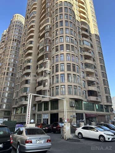Obyekt - Şah İsmayıl Xətai m. - 40 m² (1)