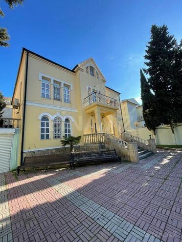 5 otaqlı həyət evi/bağ evi - Badamdar q. - 400 m² (27)