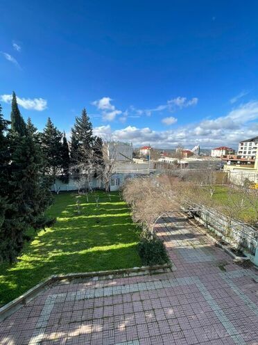 5 otaqlı həyət evi/bağ evi - Badamdar q. - 400 m² (23)