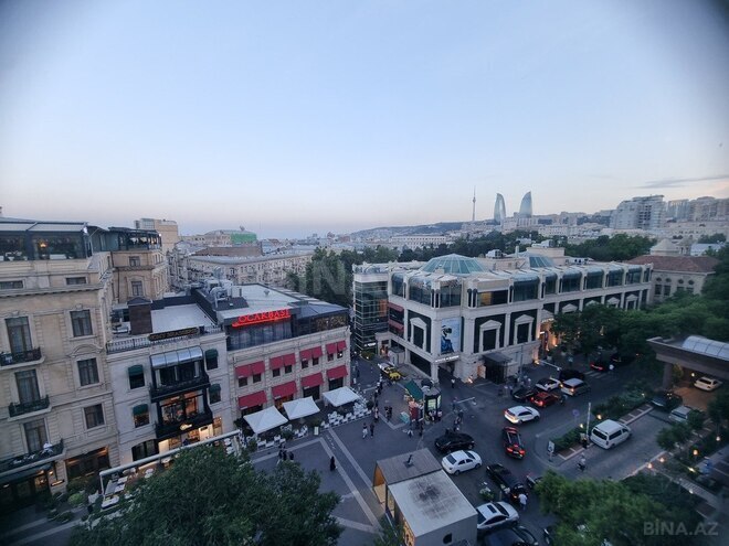 Продаётся 3-комн. вторичка 100 м², м. Сахил, photo 9 from 20