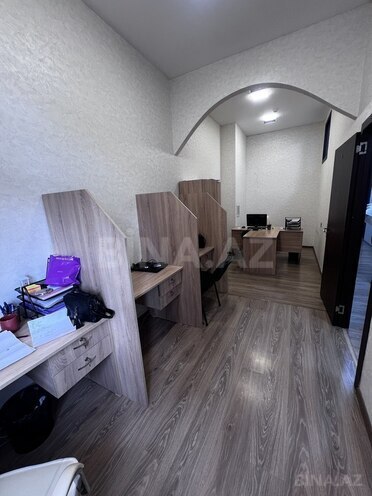 Объект - м. Азадлыг проспекти - 1100 м² (19)