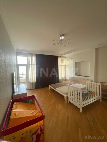 4 otaqlı yeni tikili - Elmlər Akademiyası m. - 175 m² (4)