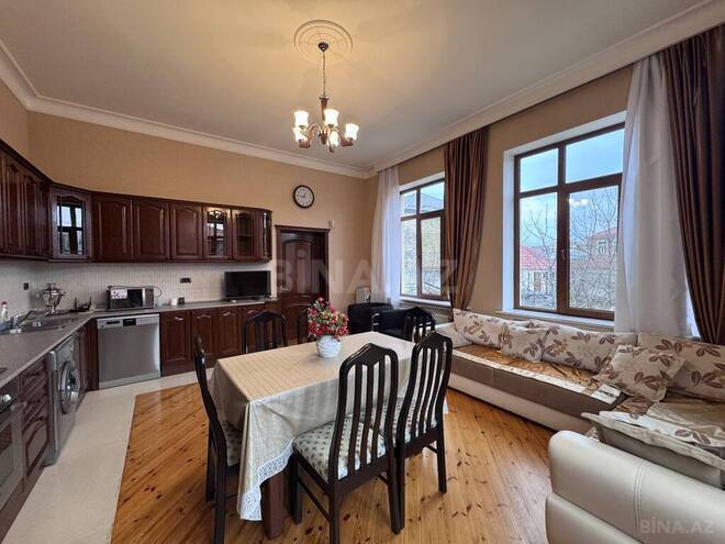 5-комн. дом/дача - Губа - 330 м² (7)
