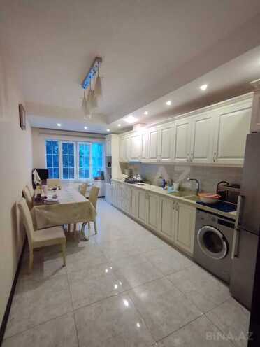 Satılır 10 otaqlı həyət evi/bağ evi 440 m², İnşaatçılar m., photo 8 from 28