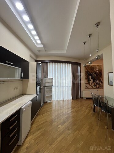 3-комн. новостройка - м. Сахил - 140 м² (4)
