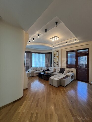 3-комн. новостройка - м. Сахил - 140 м² (1)