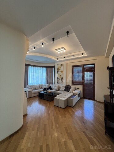 3-комн. новостройка - м. Сахил - 140 м² (2)
