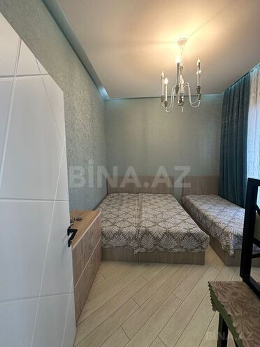 4 otaqlı həyət evi/bağ evi - Şüvəlan q. - 114 m² (20)