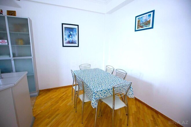 Продаётся 4-комн. вторичка 128 м², м. Ичеришехер, photo 18 from 29