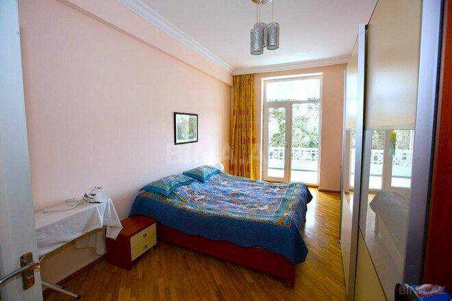 Продаётся 4-комн. вторичка 128 м², м. Ичеришехер, photo 9 from 29