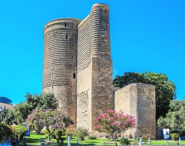 Продаётся 4-комн. вторичка 128 м², м. Ичеришехер, photo 5 from 29