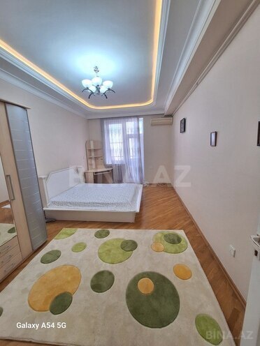 İcarəyə verilir 3 otaqlı yeni tikili 124 m², Nizami m., photo 1 from 13