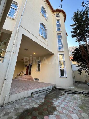 8 otaqlı həyət evi/bağ evi - Elmlər Akademiyası m. - 650 m² (3)