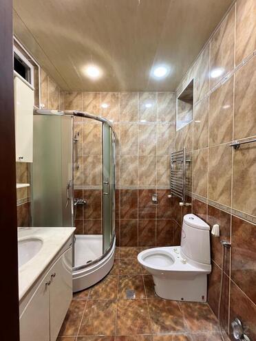 8 otaqlı həyət evi/bağ evi - Elmlər Akademiyası m. - 650 m² (27)