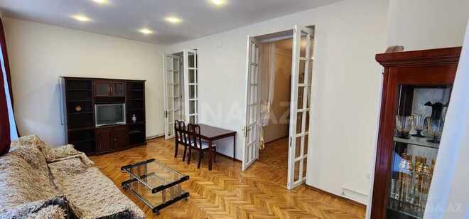 3 otaqlı köhnə tikili - Nizami m. - 110 m² (3)
